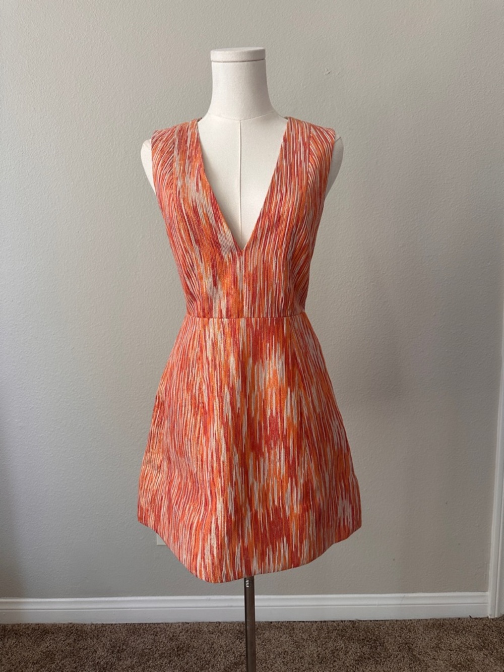 Alice + Olivia Orange Multicolor Sleeveless V-Neck Mini Dress